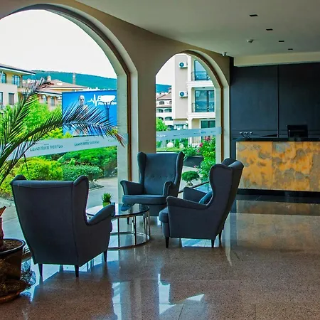 - Grand Apartment Sveti Vlas